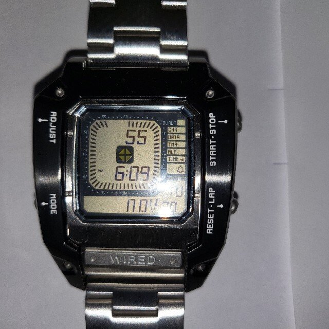 メタルギア×WIRED コラボレーションウォッチです。