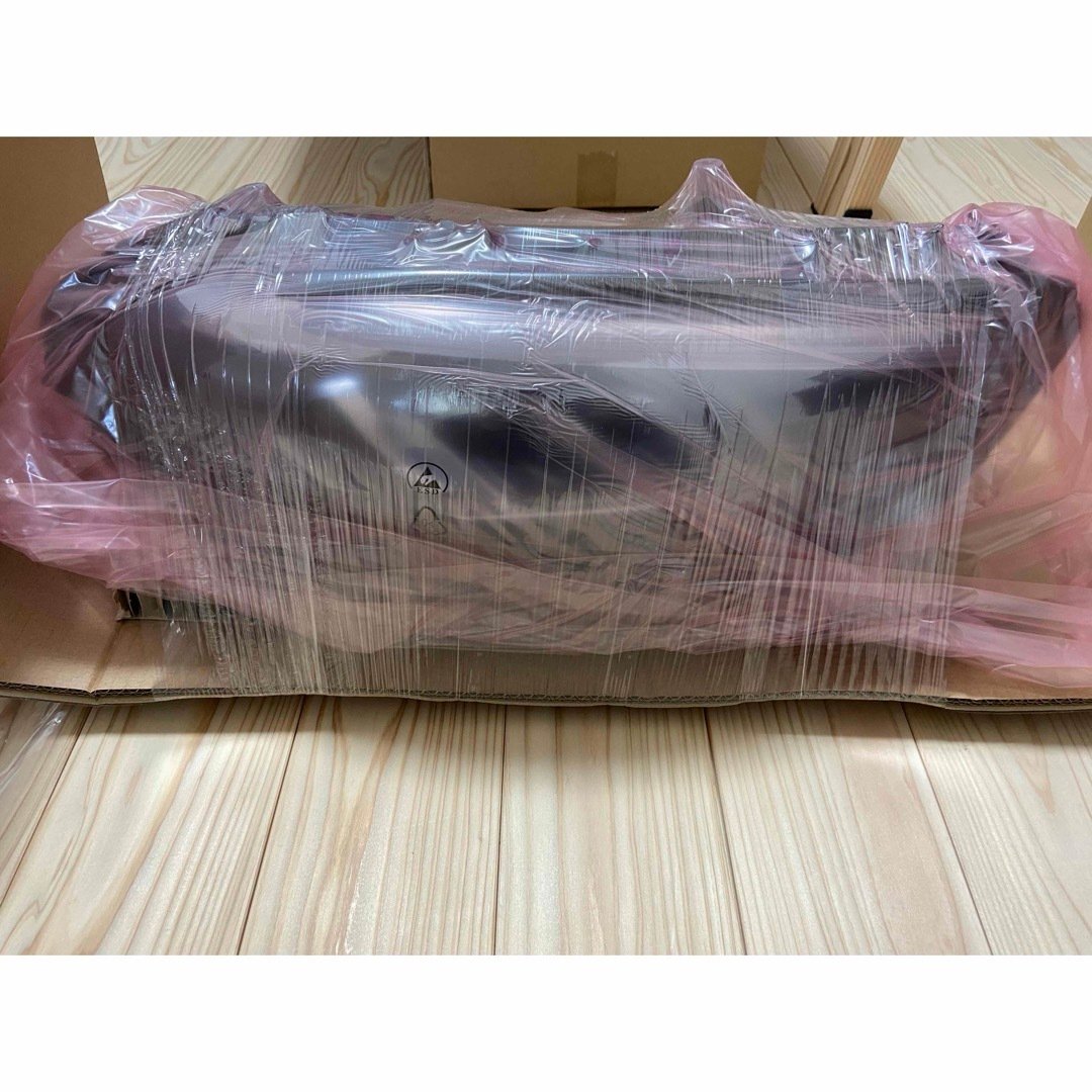 新品未使用　メルセデスベンツ純正　右ヘッドライト　Aクラス　W177用