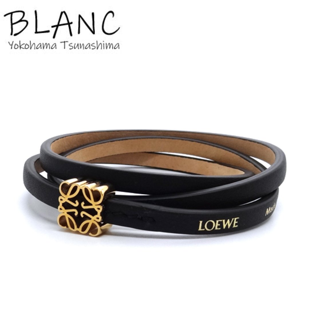 ロエベ アナグラム ツイスト バングル カーフレザー ブレスレット ブラック ゴールド金具 J920240X17 LOEWE