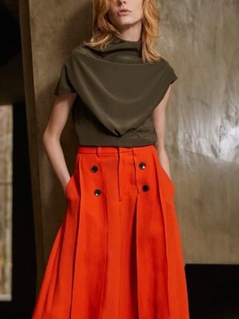 新品アキラナカ/変形ブラウス/サイズ2